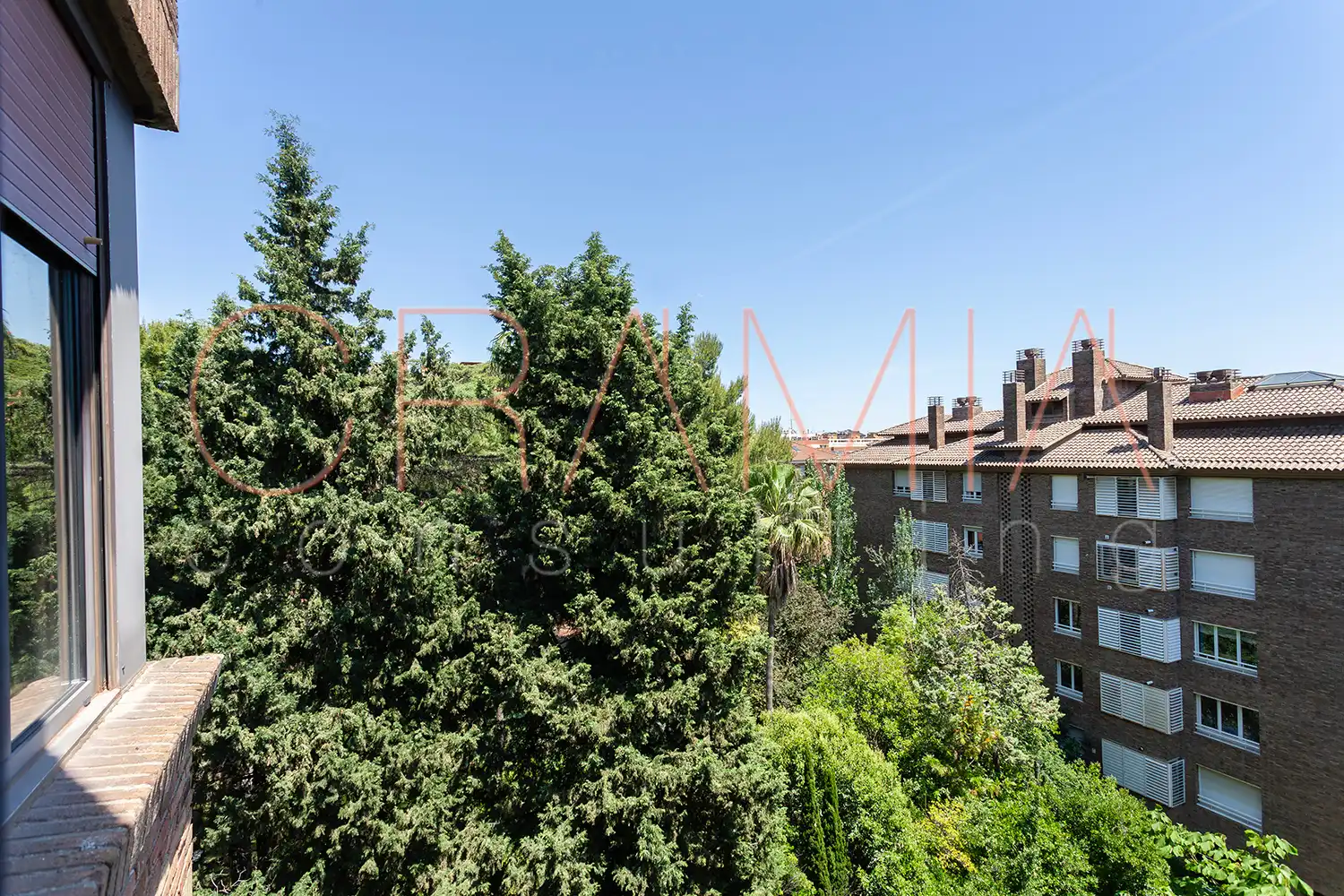 Dormitori de Àtic en venda en Barcelona amb Aire condicionat, Calefacció i Jardí privat
