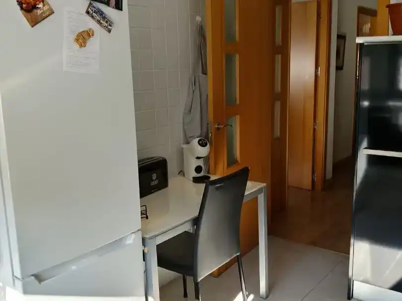Cocina de Piso para compartir en Almendralejo con Aire acondicionado, Parquet y Amueblado