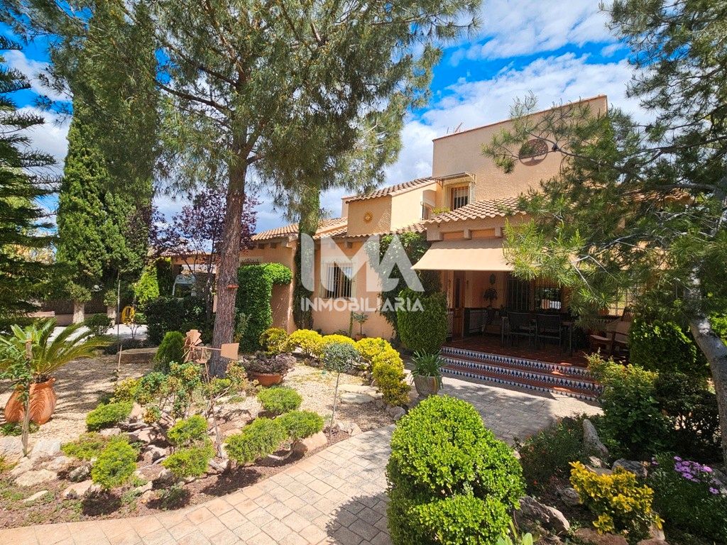 Garden of House or chalet for sale in L'Eliana  with Air Conditioner, Heating and Private garden