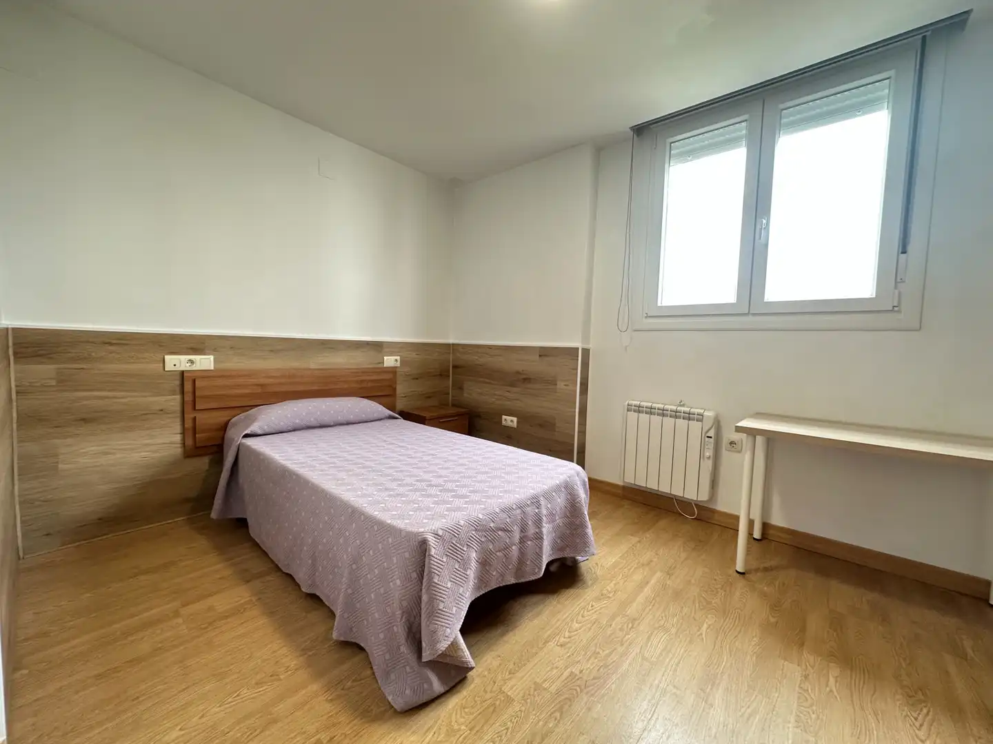 Flat for rent in Avenida de Coímbra, Campus Norte - San Caetano