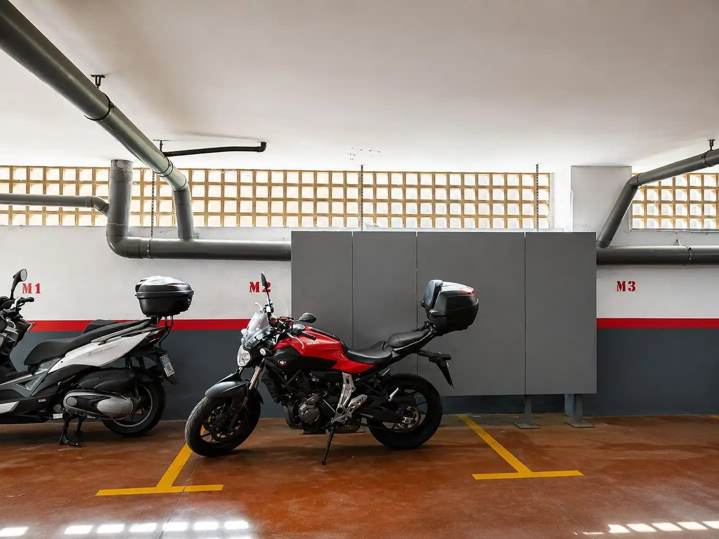 Parkplatz von Garage zur Miete in Figaró-Montmany