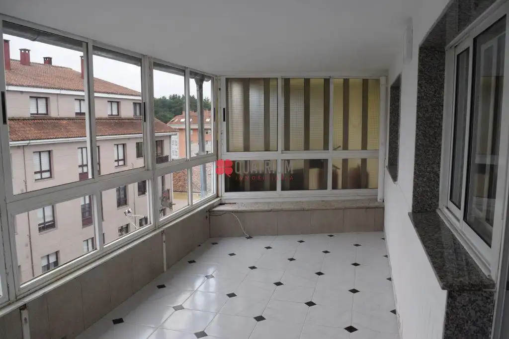 Terraza de Piso en venta en Oroso con Calefacción y Trastero