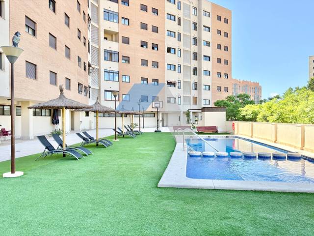 Piso en Venta en Garbinet - Parque de las Avenidas