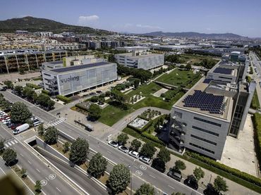 Nave industrial con ascensor en traspaso en Vilamarina