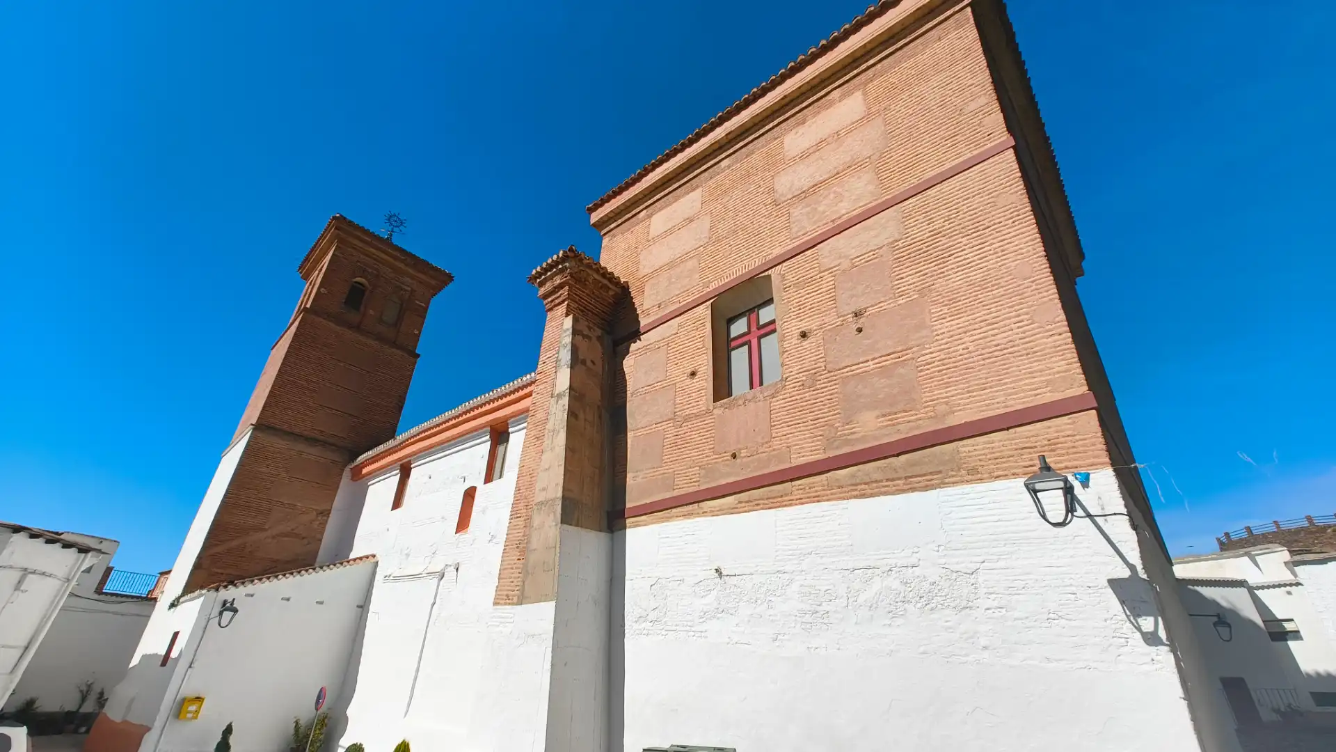 Vista exterior de Casa adosada en venta en Nevada con Amueblado y Balcón