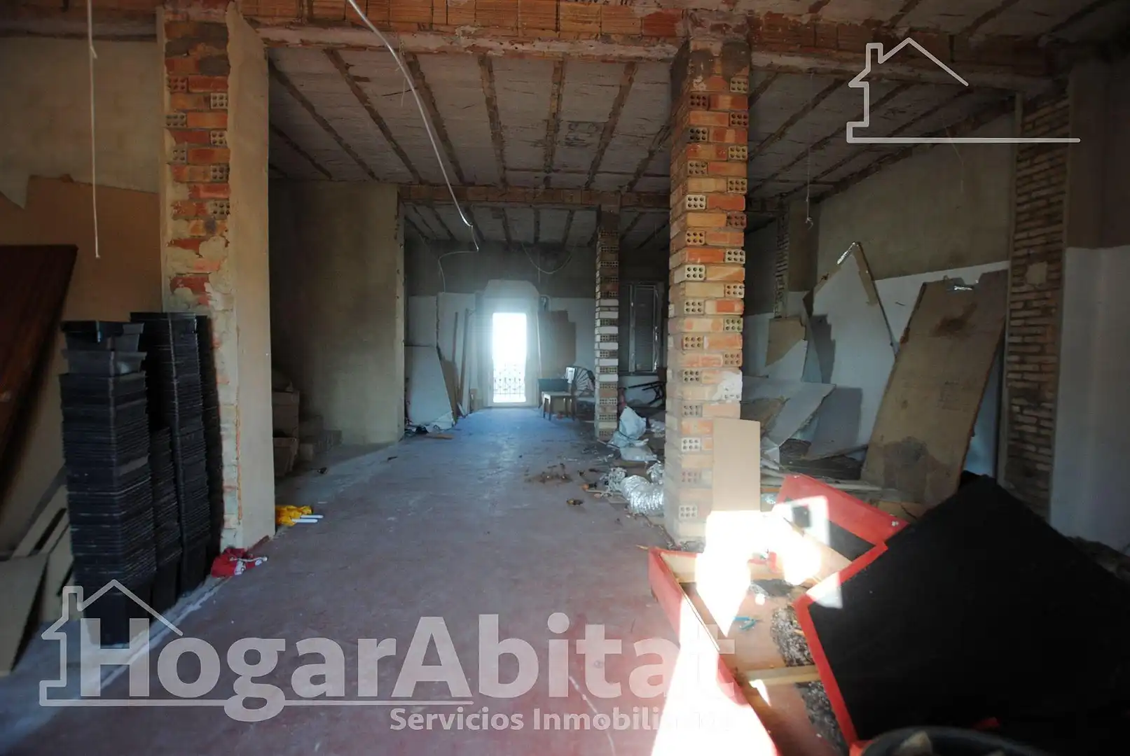 Houses for sale in L'Alqueria de la Comtessa  with Terrace, Storage room and Furnished