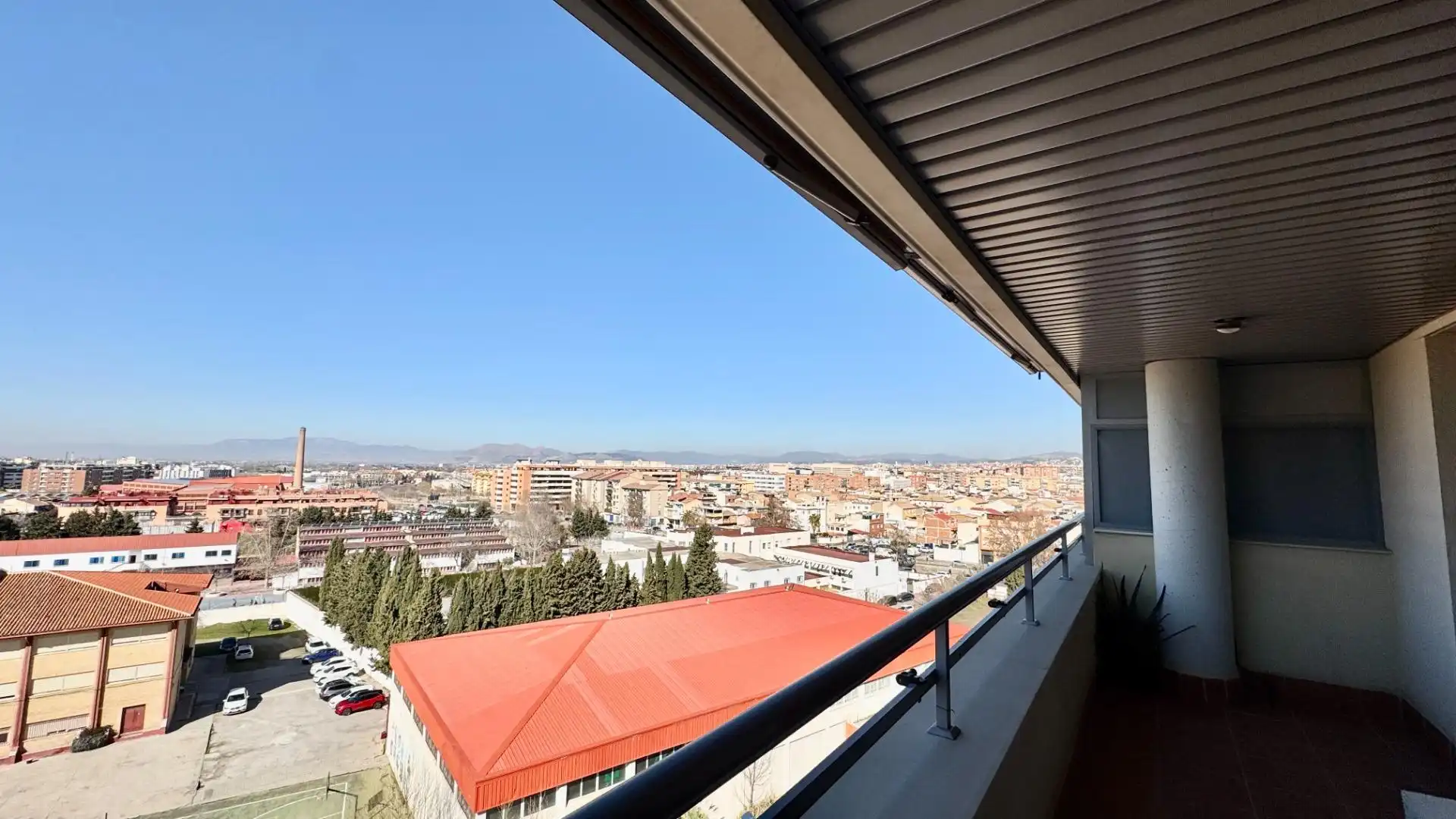 Flat for sale in Avenida Avenida de la Ilustración, 85, Campus de la Salud