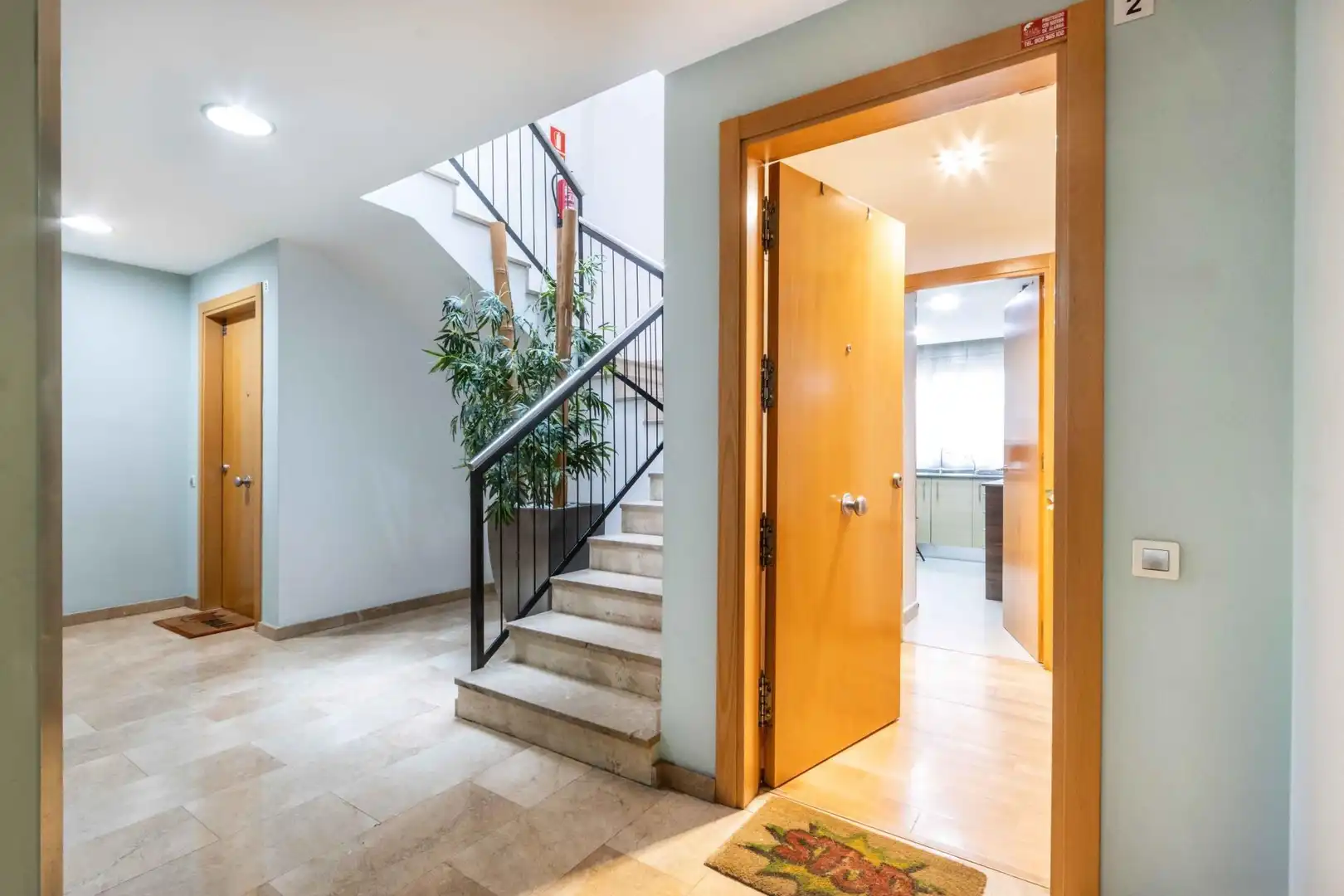 Bajo con ascensor en venta en Centre - Sant Oleguer, imagen 3