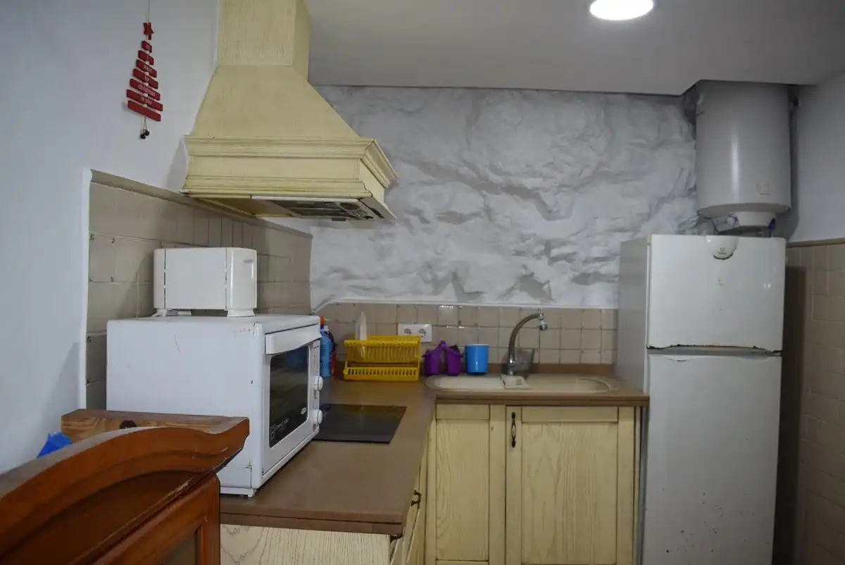 Cuina de Casa adosada en venda en Almuñécar amb Terrassa, Moblat i Microones