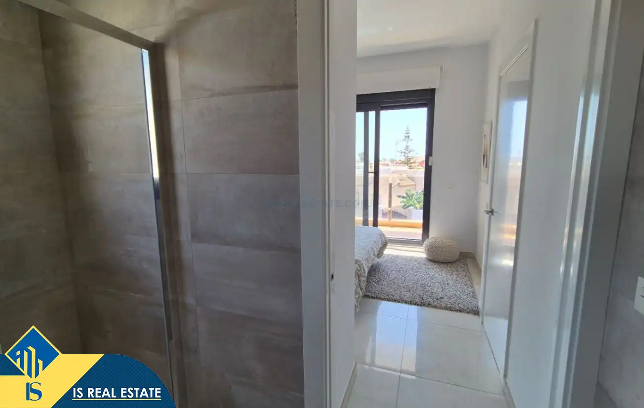 Villa avec piscine à vendre à Playa de los Locos, imagen 29