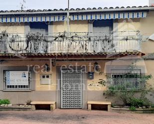 Vista exterior de Finca rústica en venda en La Pesga  amb Traster i Moblat