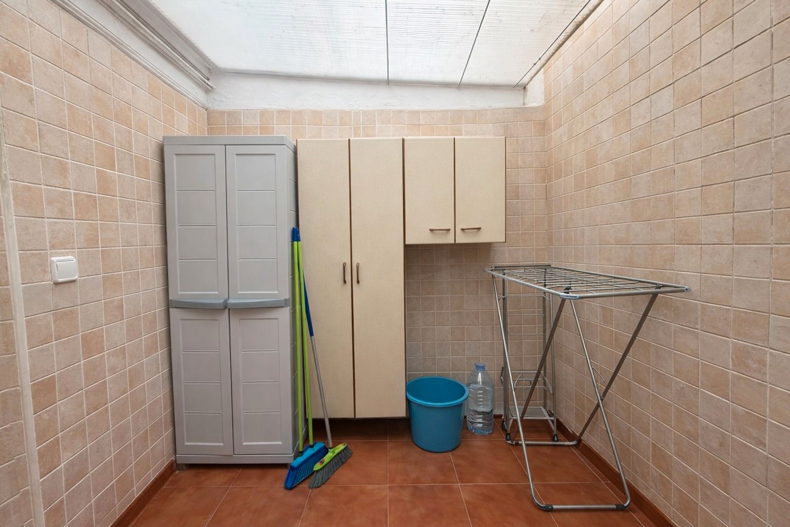 Cocina de Piso en venta en Cornellà de Llobregat con Calefacción y Terraza