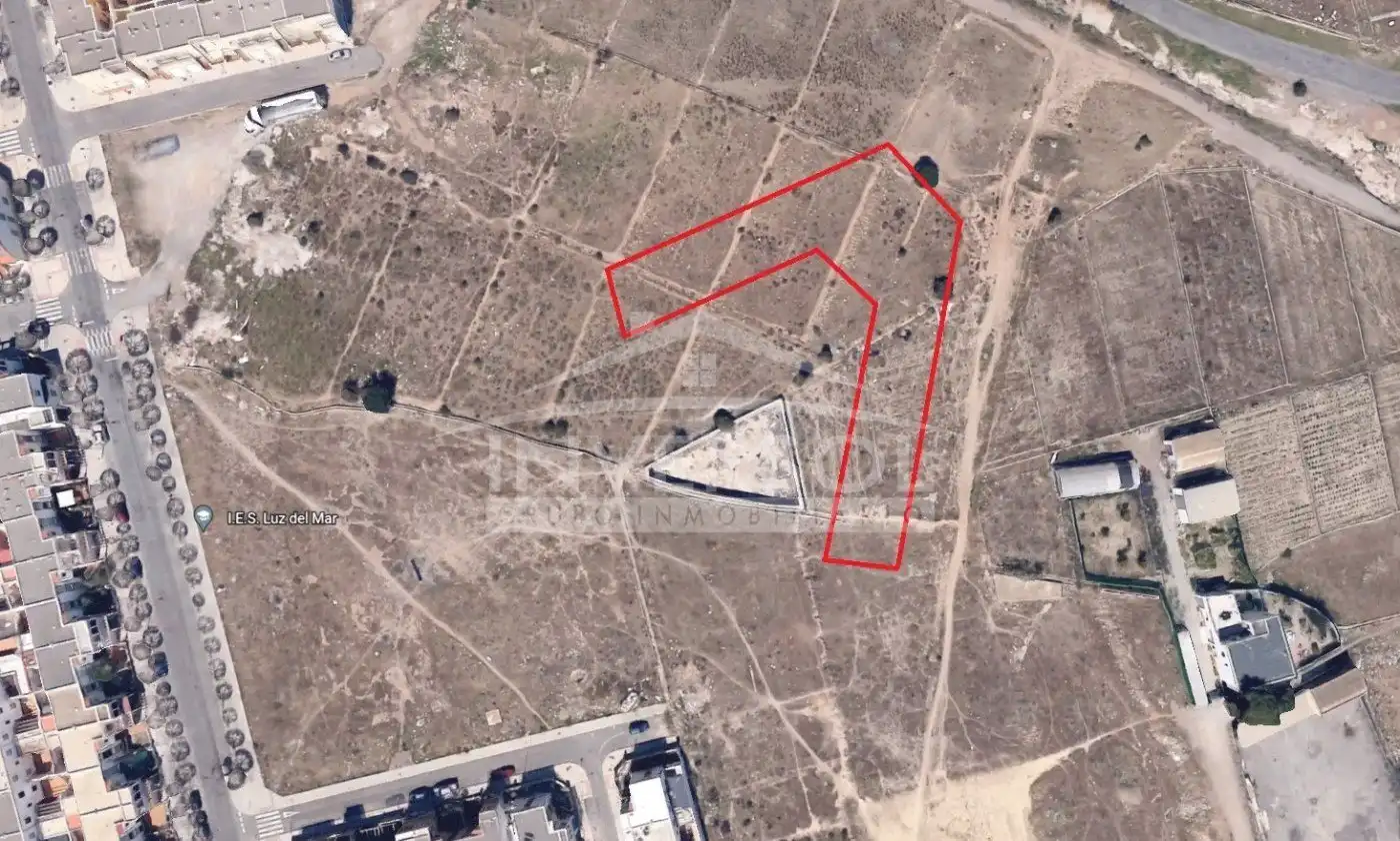 Residential land for sale in Calle Aries 38, imagen 3
