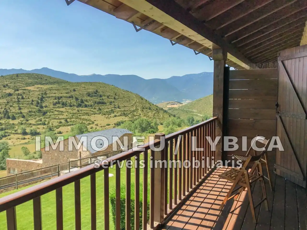 Terraza de Casa o chalet en venta en Bellver de Cerdanya con Calefacción, Parquet y Terraza