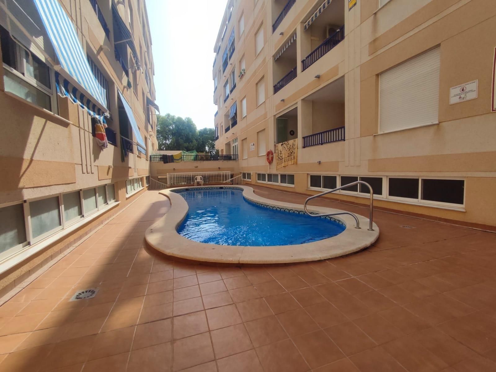Apartament en venda a Calle GINER DE LOS RIOS, Las Viñas, Guardamar del Segura