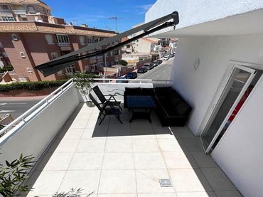 Duplex con piscina in vendita a Calle Eneas 1