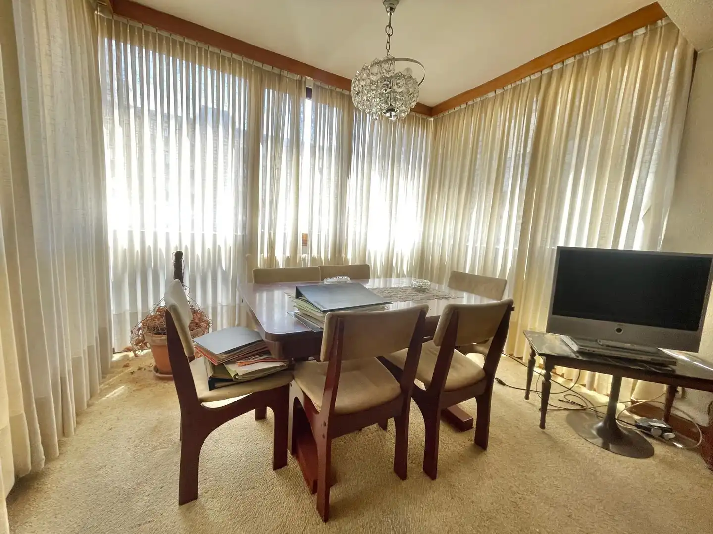 Comedor de Piso en venta en Bilbao  con Calefacción y Amueblado