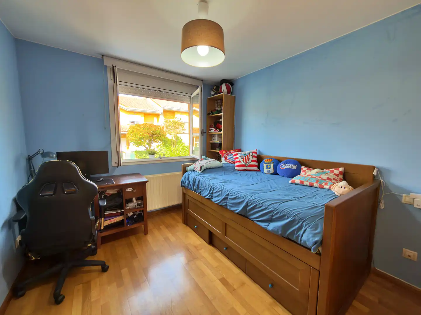Bedroom of Detached homes for sale in Llanera  with Heating, Parquet flooring and Terrace