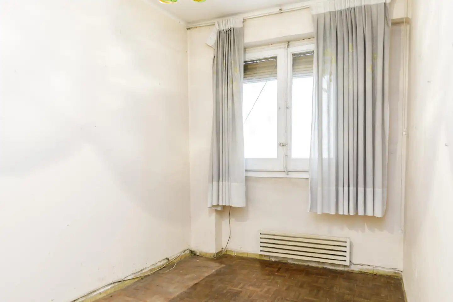 Bedroom of Flat for sale in Zaragoza