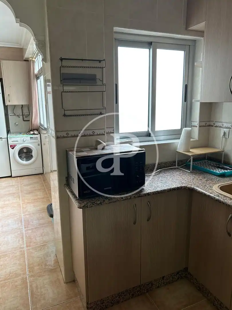 Cocina de Piso de alquiler en Valencia con Aire acondicionado, Calefacción y Amueblado