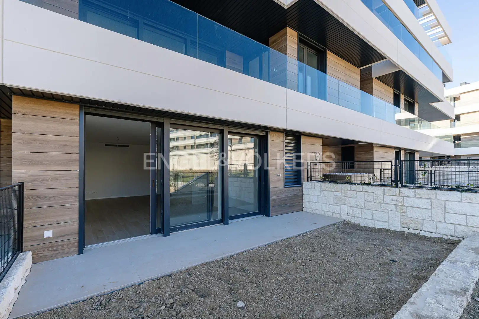 Terrasse von Wohnung zur Miete in La Moraleja mit Klimaanlage, Heizung und Privatgarten