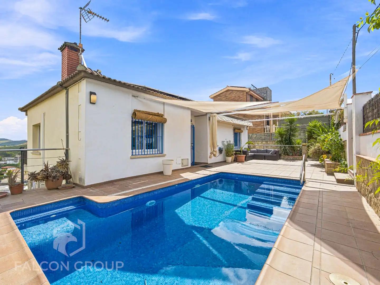 Exterior view of Houses for sale in Canyelles  with Air Conditioner, Heating and Private garden