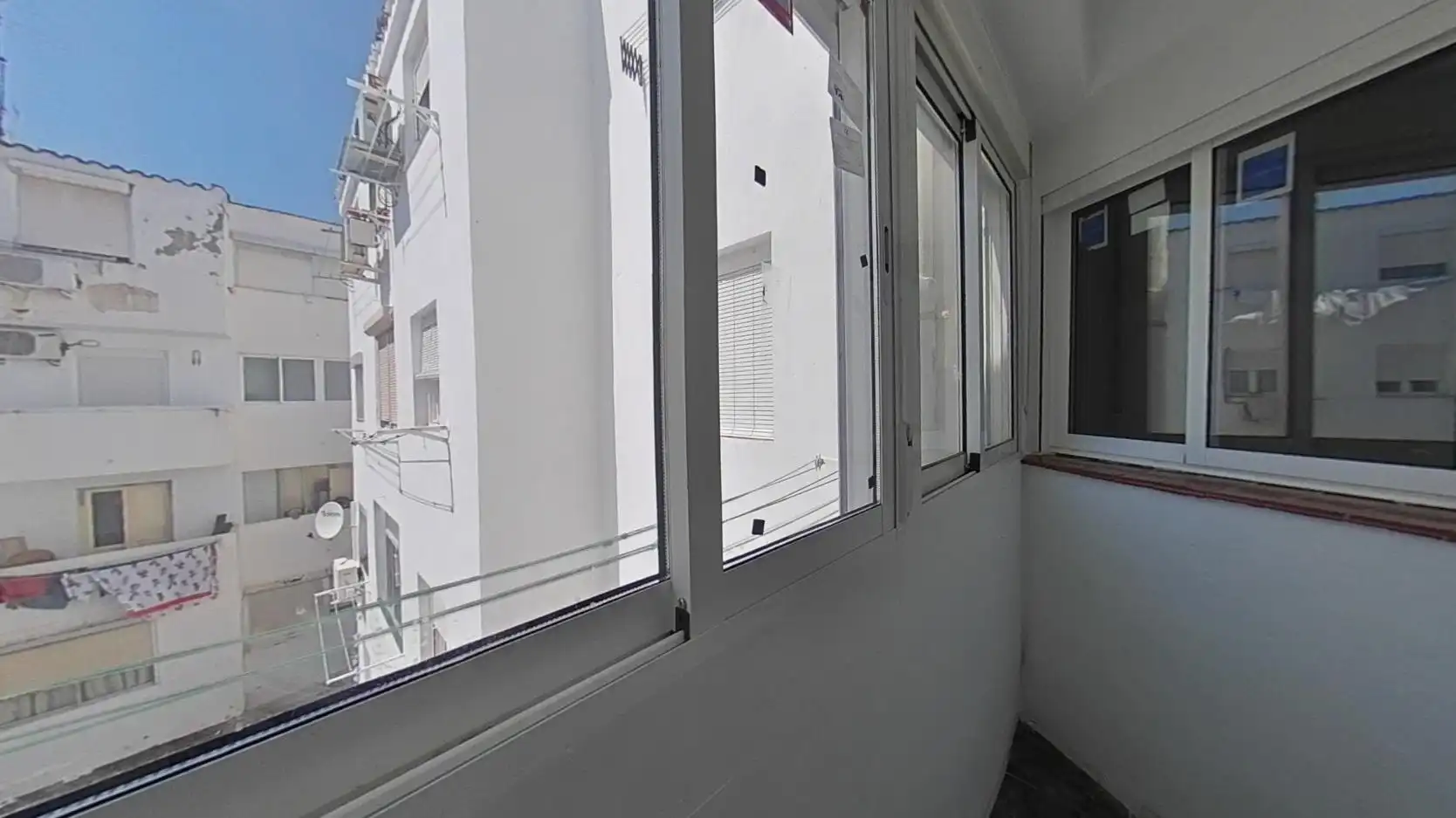 Terraza de Piso en venta en Zaragoza con Calefacción, Horno y Balcón