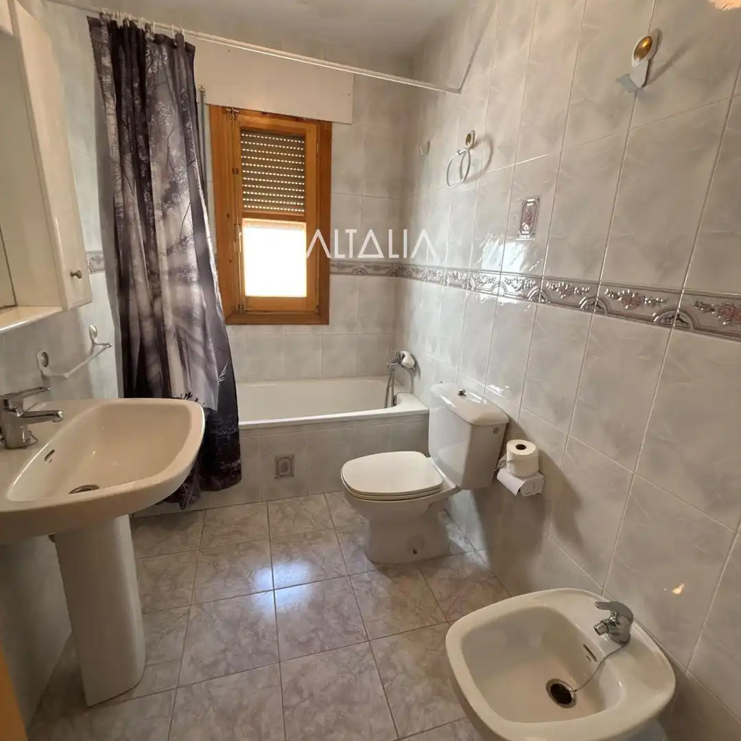 Bathroom of Houses for sale in Masegosa, Cuenca