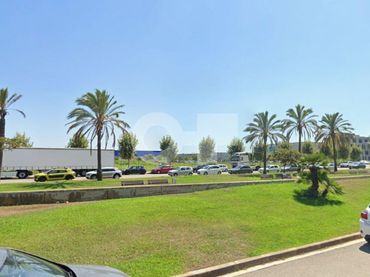 Industrial land for sale in Avenida Avinguda del Baix Llobregat