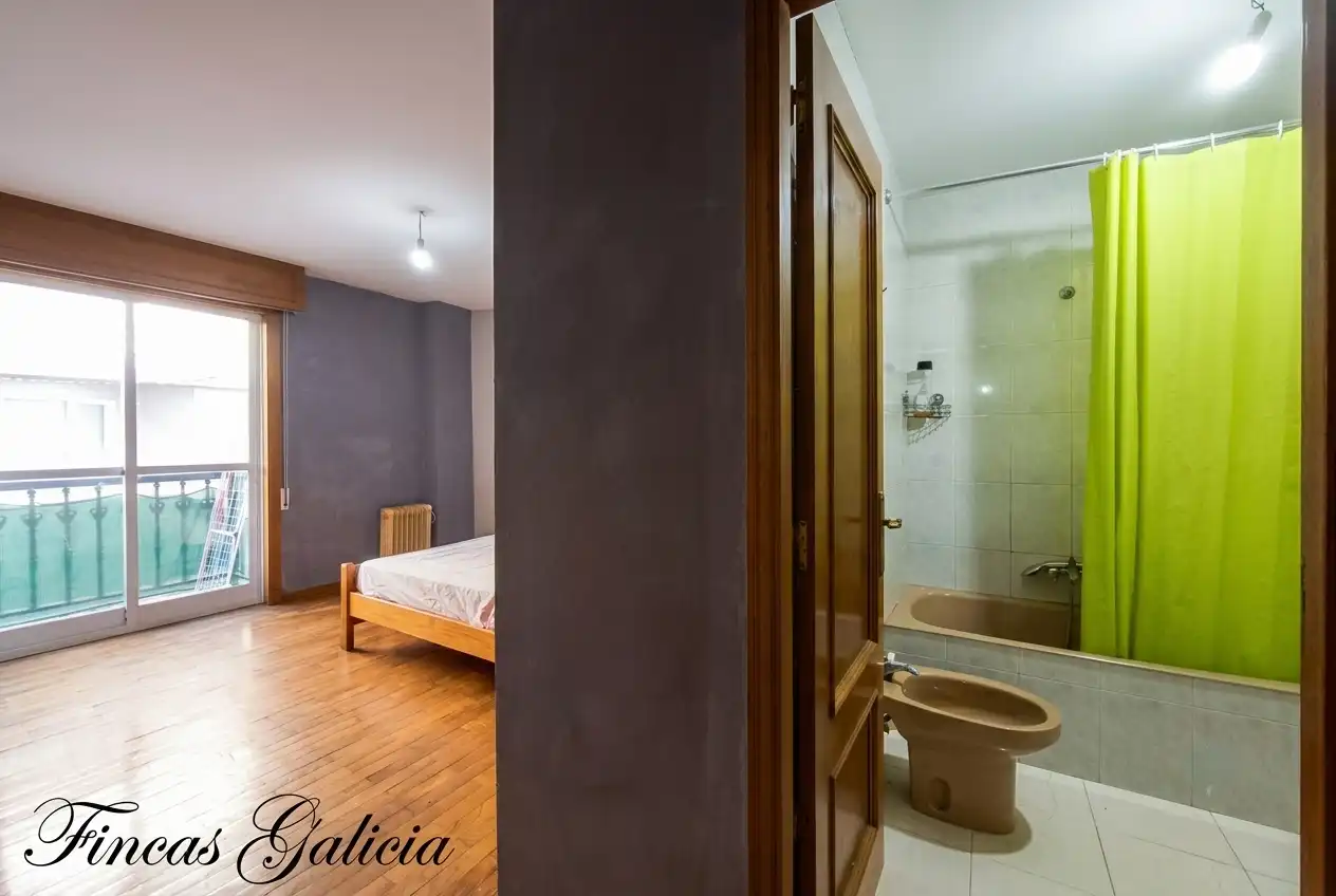 Flat with terrace for sale in Avenida de Portugal 15, imagen 11