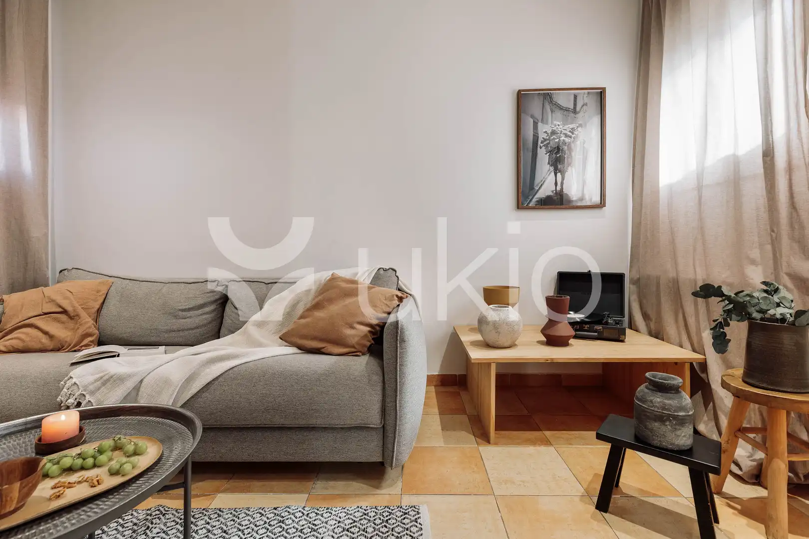 Wohnzimmer von Dachboden zur Miete in Barcelona mit Klimaanlage, Terrasse und Möbliert