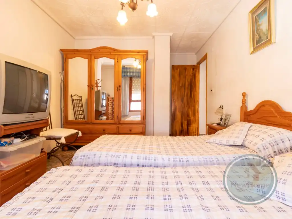Habitación de Piso en venta en Santa Pola con Aire acondicionado y Balcón