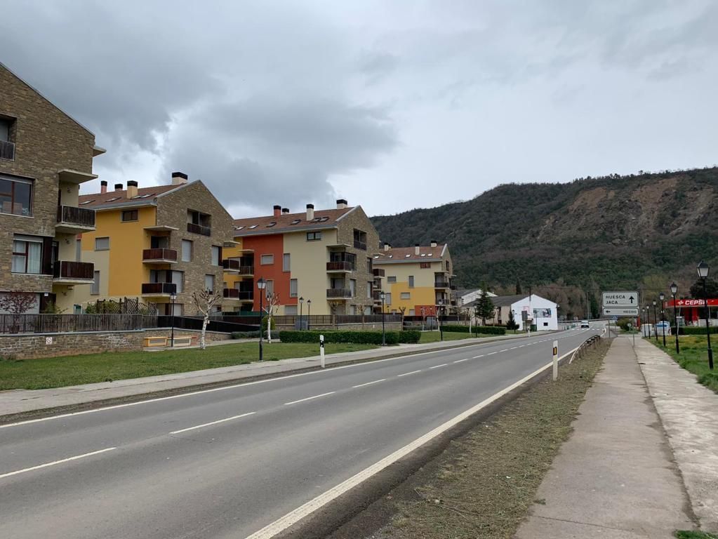 Planta baixa en venda a Pamplona, Puente la Reina de Jaca