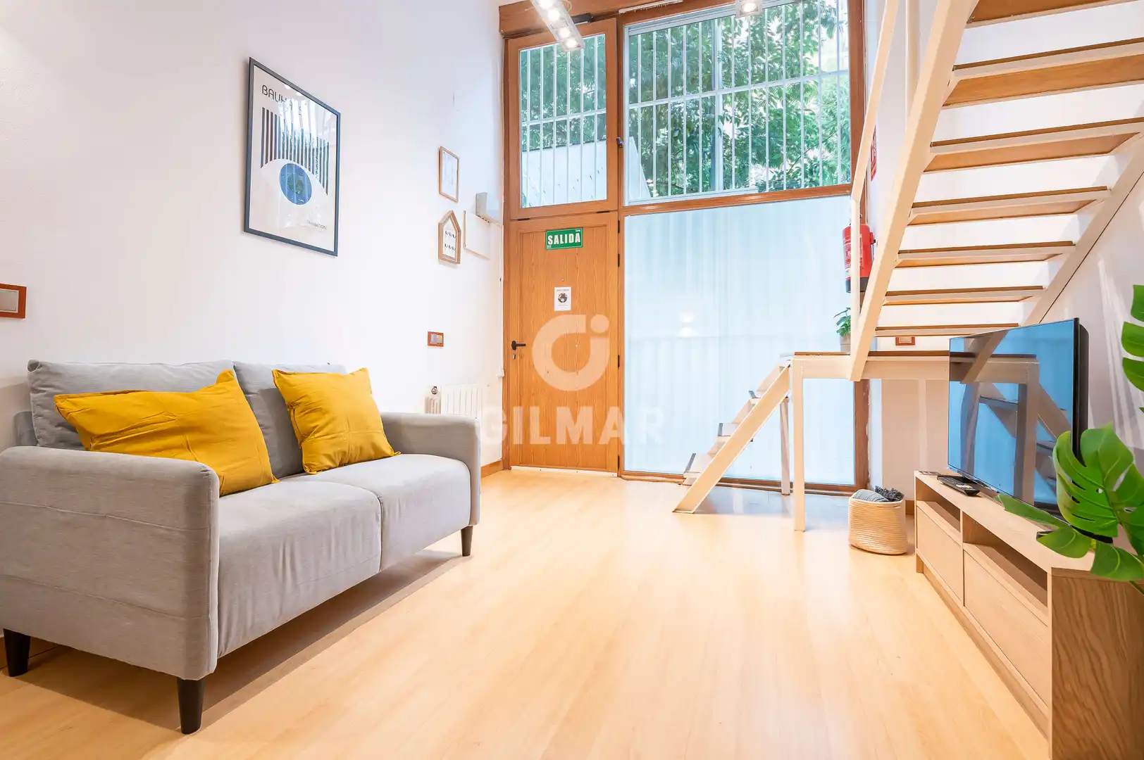 Living room of Apartments for sale in Madrid  with Heating