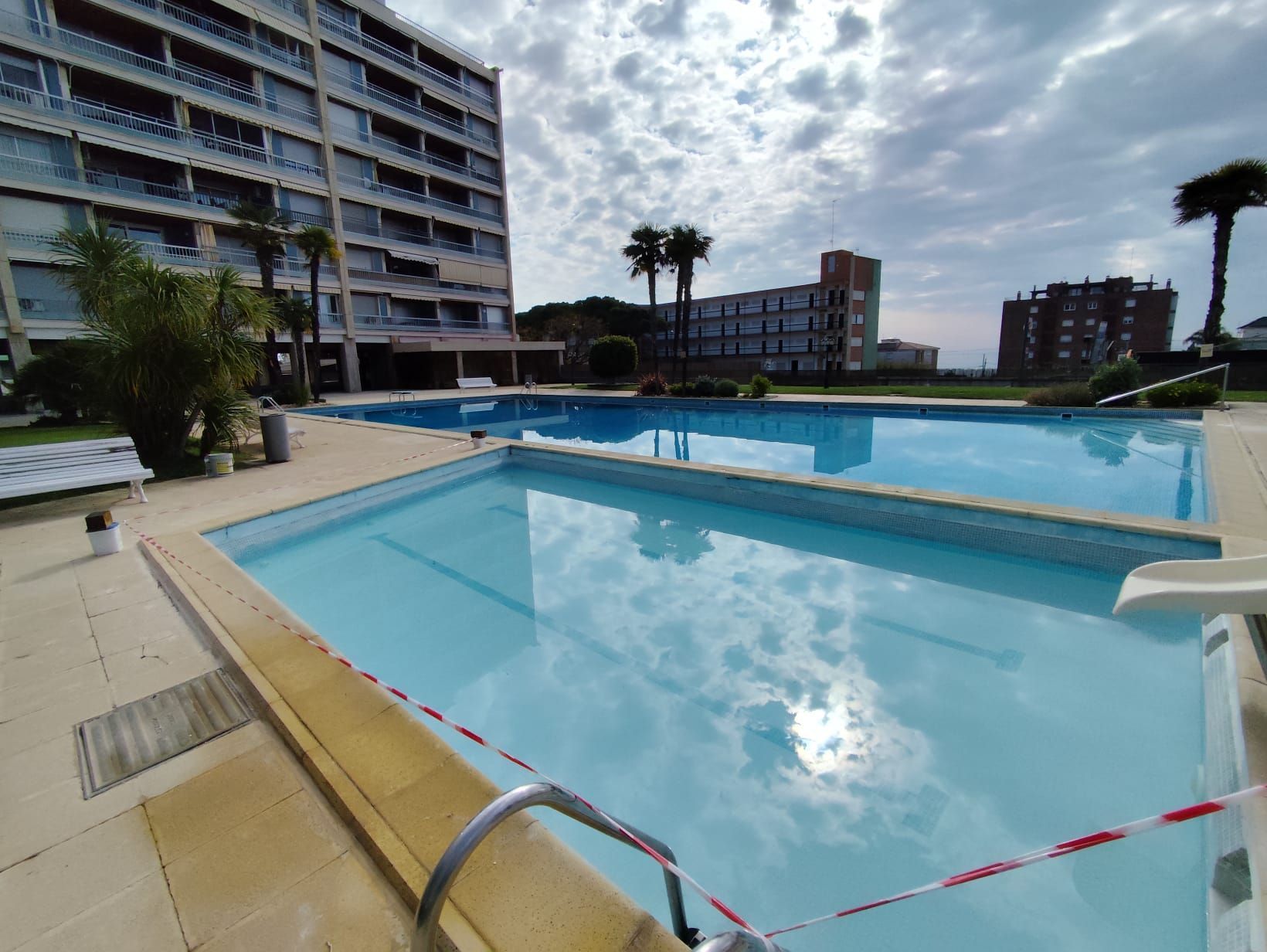 Piscina de Apartament en venda en Sant Vicenç de Montalt amb Calefacció, Terrassa i Moblat