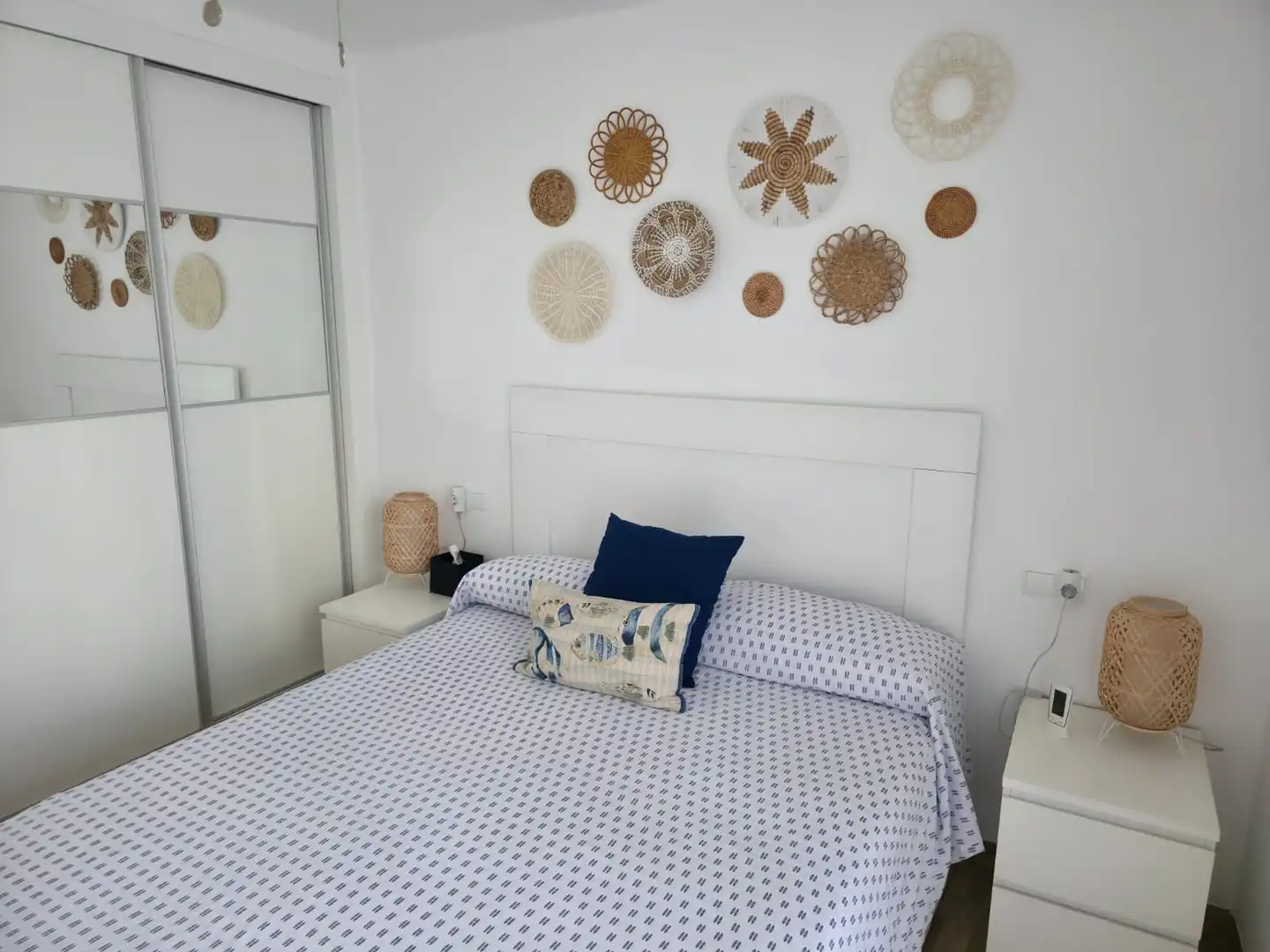 Habitación de Piso en venta en Vélez-Málaga con Aire acondicionado y Piscina comunitaria