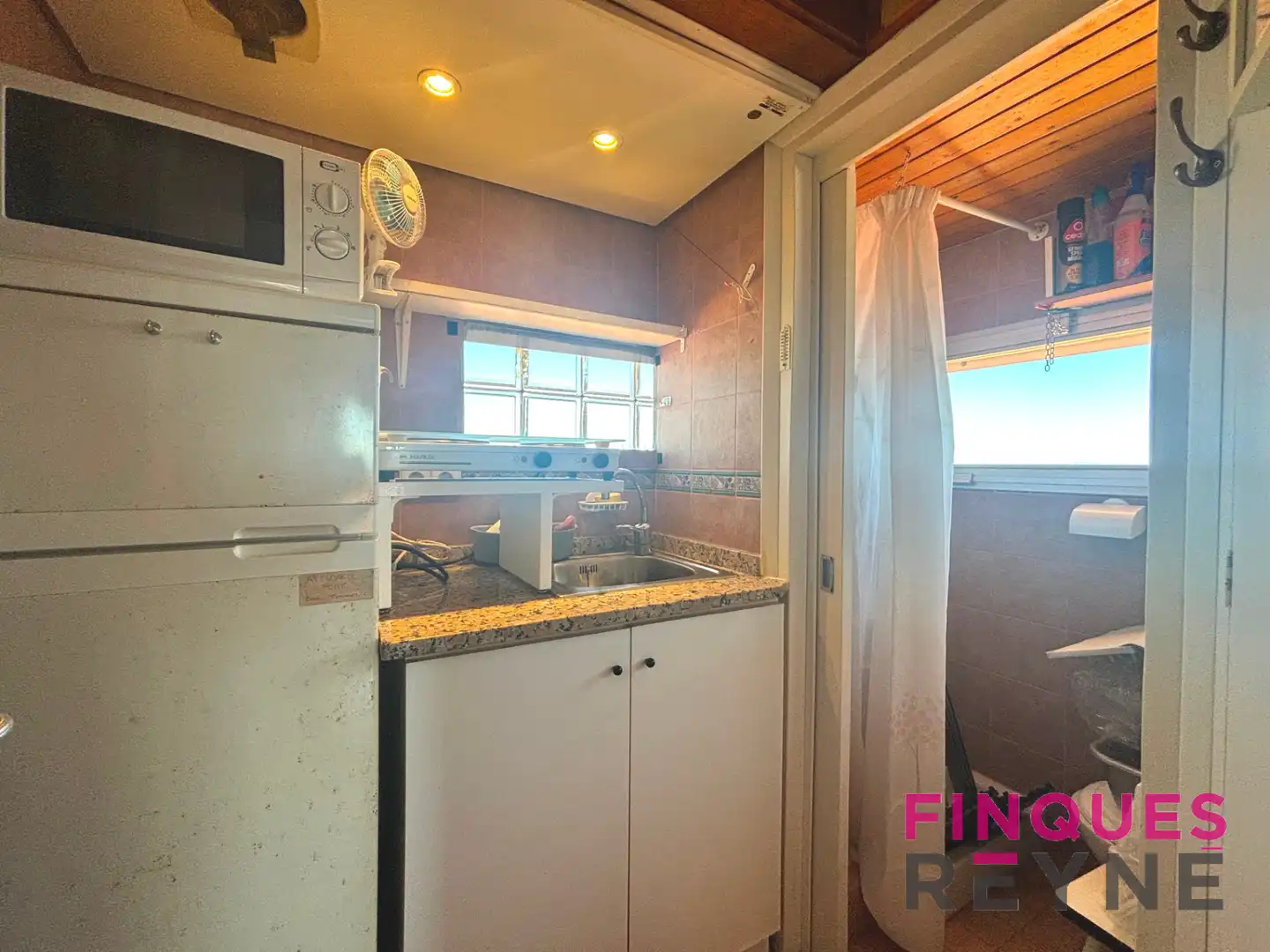 Cocina de Estudio en venta en Castell d'Aro, Platja d'Aro i s'Agaró con Aire acondicionado, Terraza y Amueblado