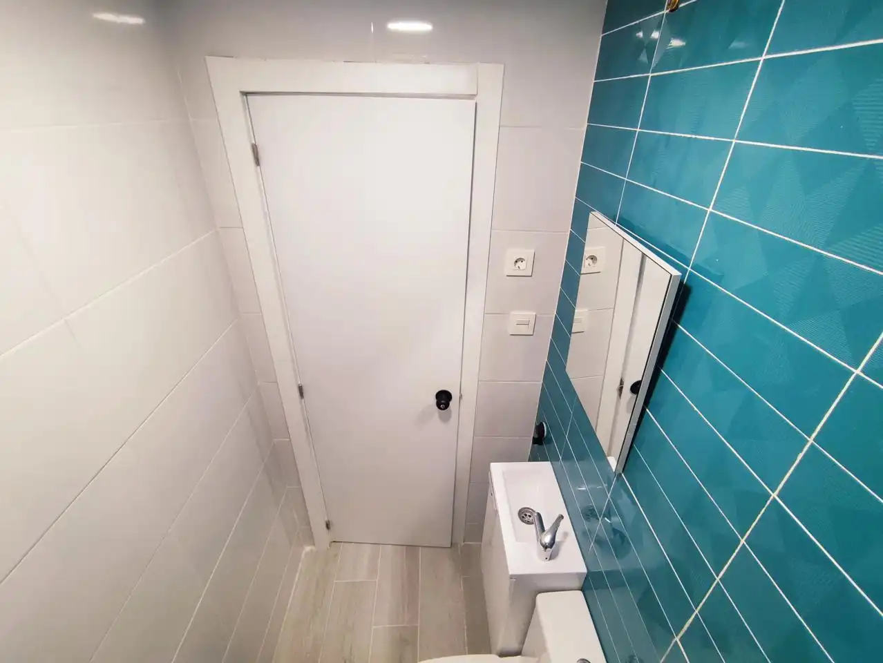 Baño de Planta baja en venta en Granada con Aire acondicionado, Terraza y Amueblado