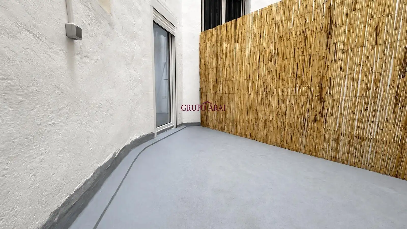 Terraza de Piso en venta en Alicante / Alacant
