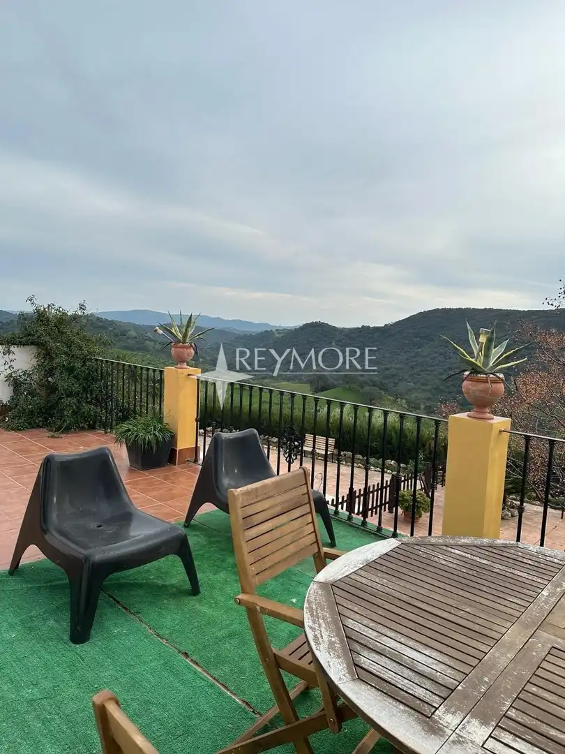 Terraza de Finca rústica en venta en La Puebla de los Infantes con Aire acondicionado, Calefacción y Jardín privado