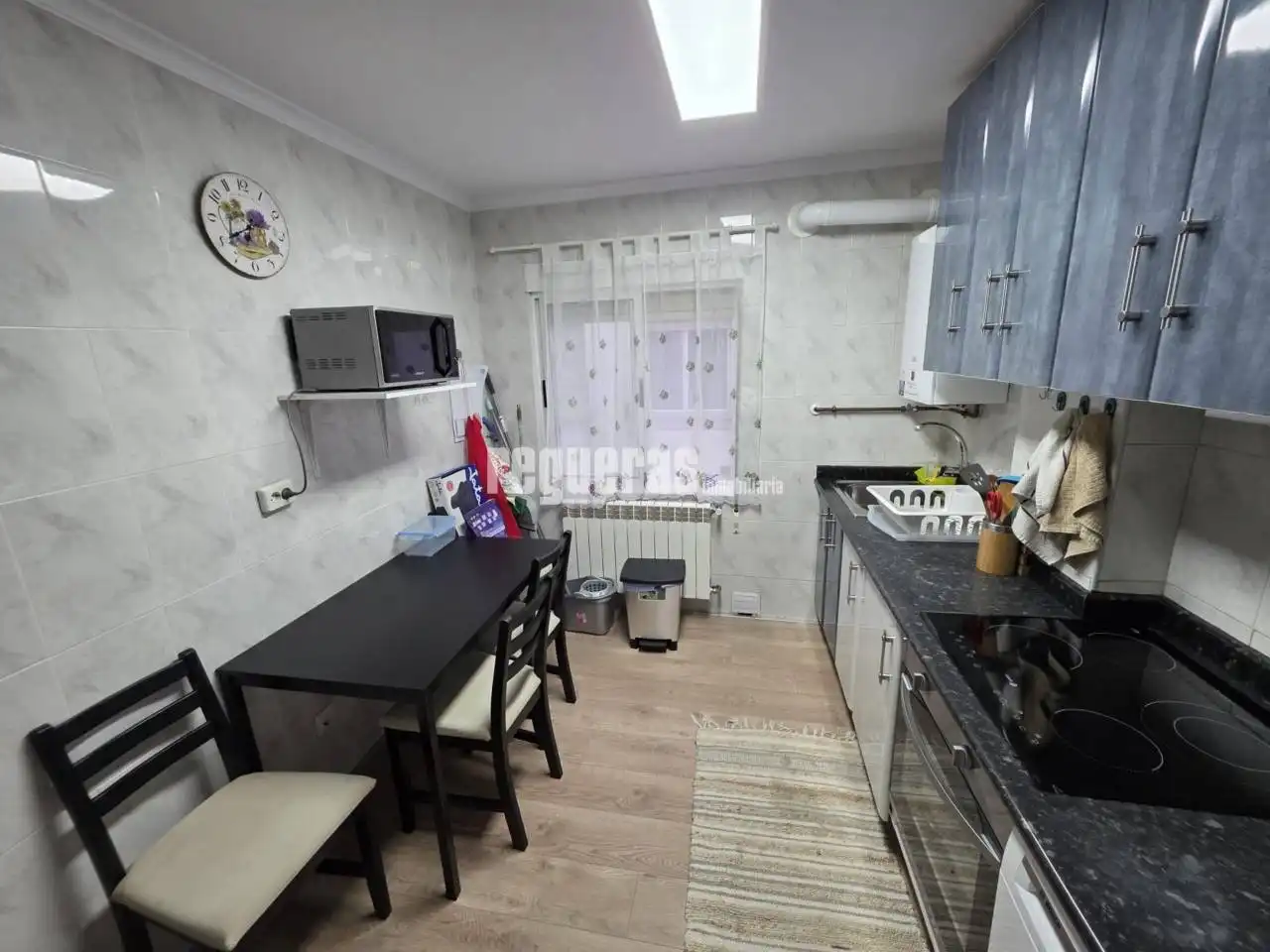 Küche von Wohnung zur Miete in Avilés mit Heizung und Möbliert