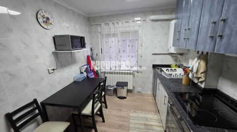 Foto 4 von Wohnung zur Miete in Calle Palacio Valdes, Centro, Avilés