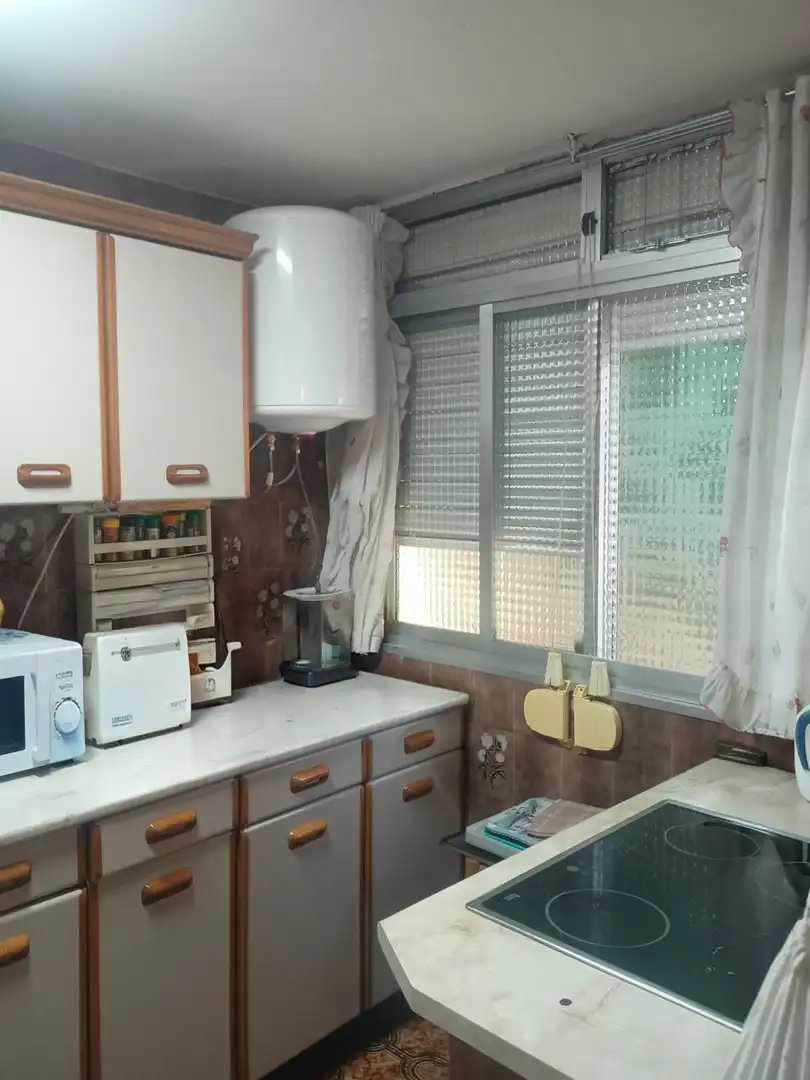 Küche von Wohnung zum Verkauf in Madrid mit Klimaanlage, Heizung und Terrasse