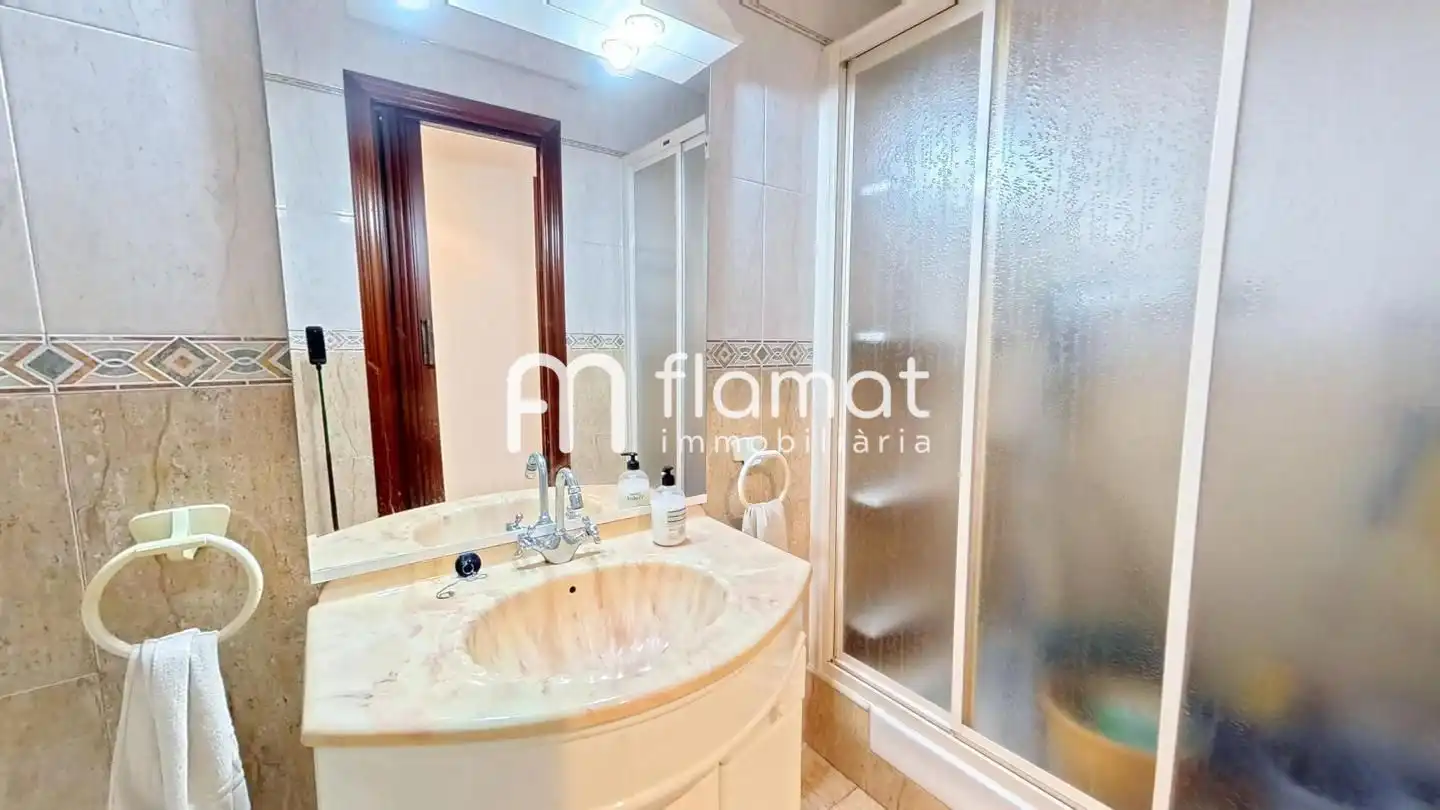 Baño de Piso en venta en Tarragona con Terraza