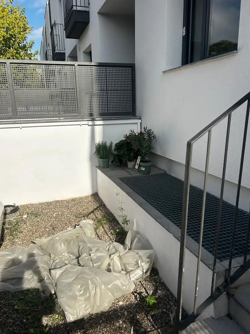 Terrasse von Einfamilien-Reihenhaus zur Miete in Vilanova i la Geltrú mit Klimaanlage, Heizung und Privatgarten