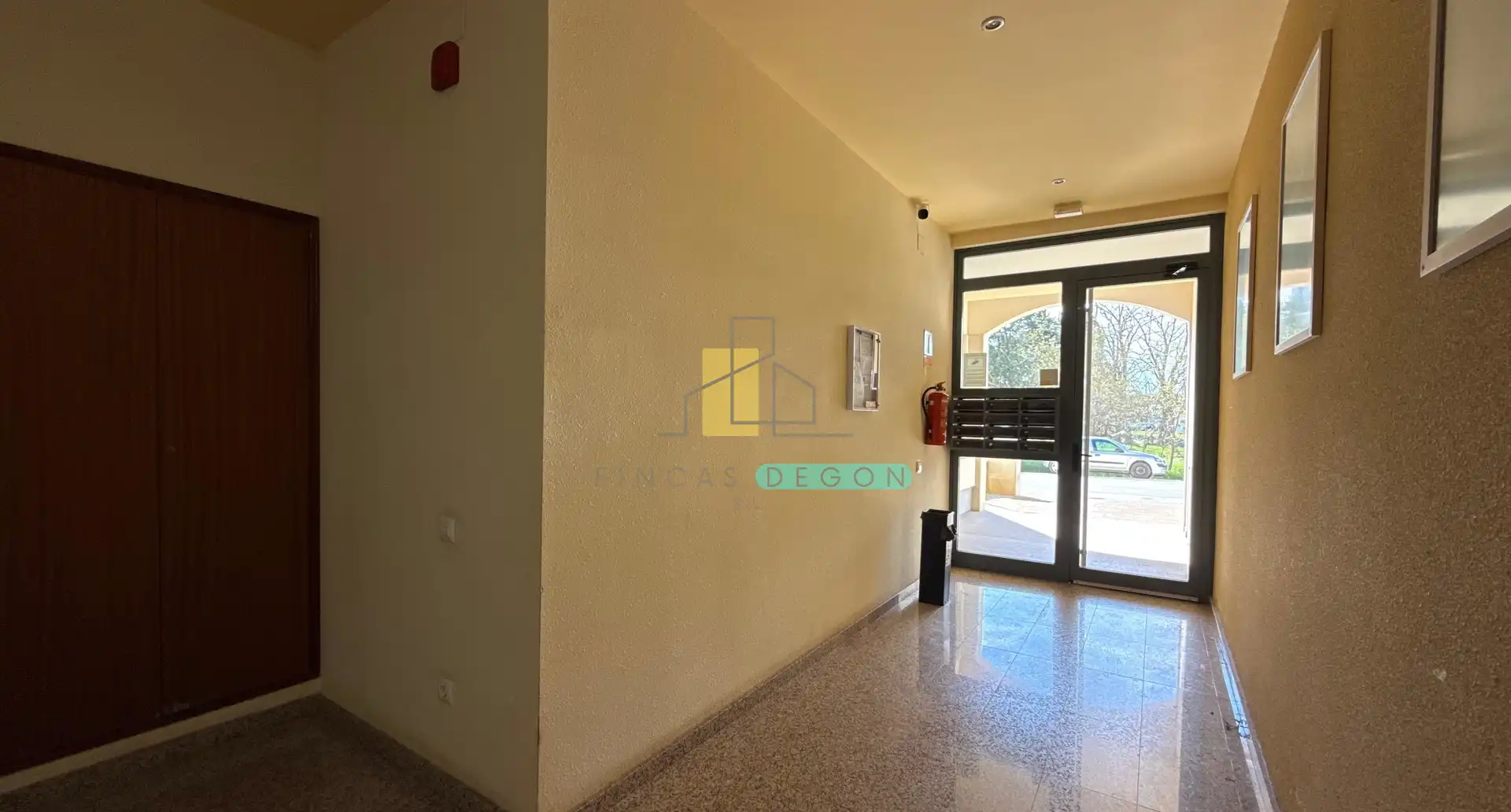 Apartamento en venta en Empuriabrava con Calefacción, Terraza y Amueblado