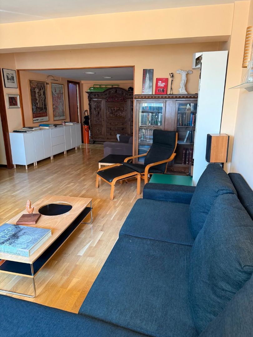 Sala d'estar de Pis en venda en  Madrid Capital amb Aire condicionat i Calefacció