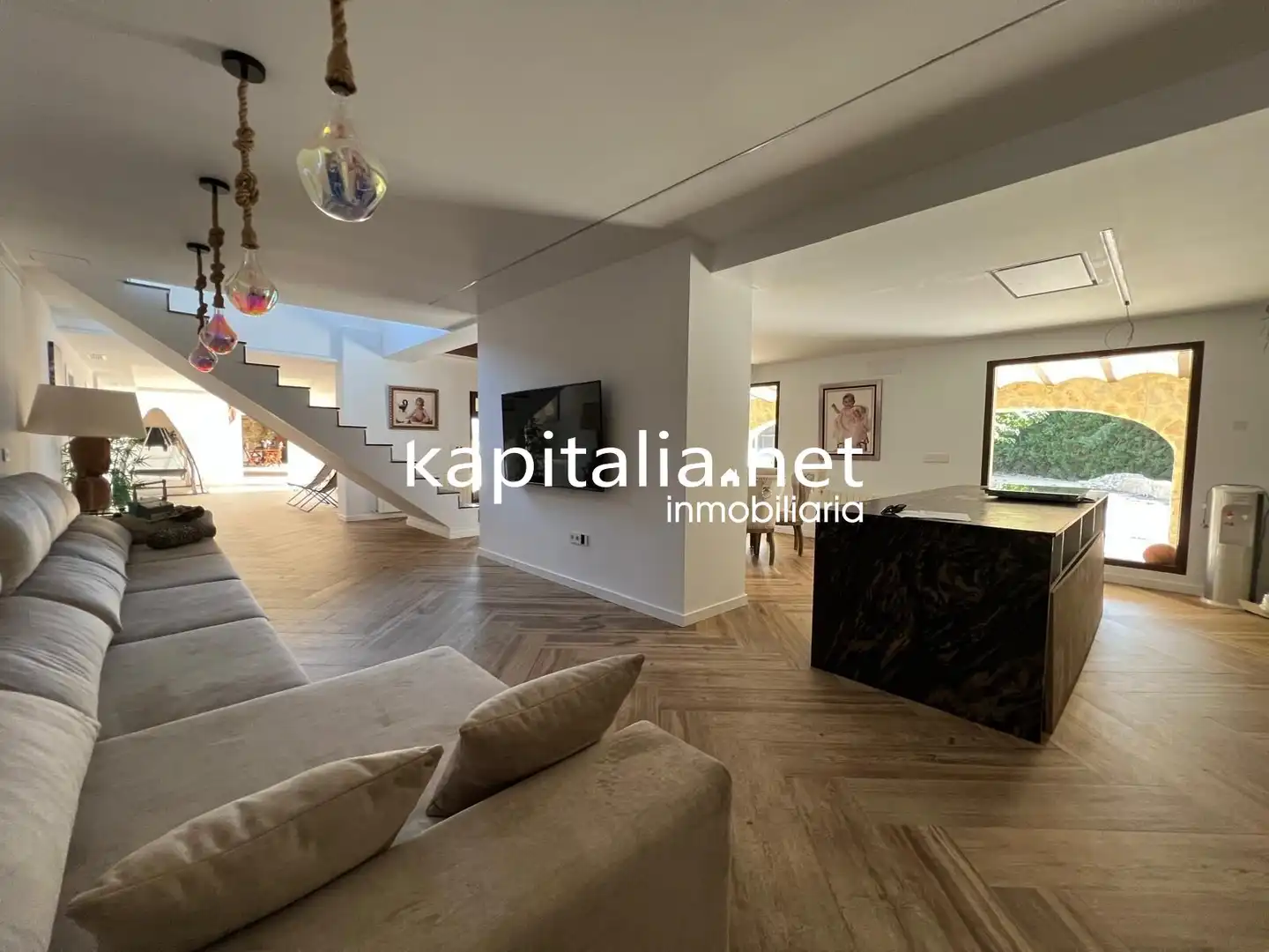 Sala d'estar de Casa o xalet en venda en L'Olleria amb Calefacció, Jardí privat i Terrassa