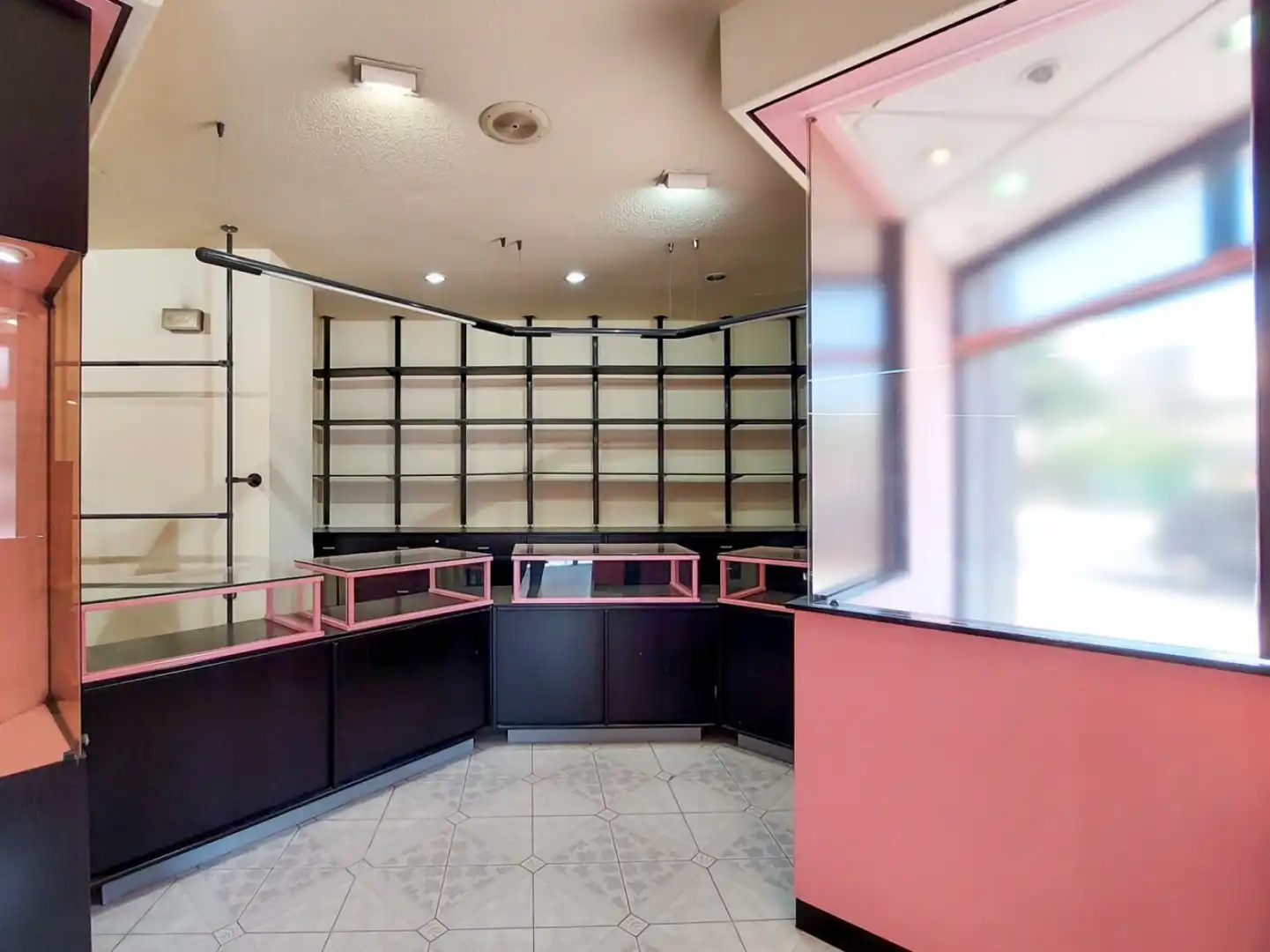 Local comercial de lloguer a Puerto de Sagunto - Avenida NUEVE OCTUBRE, imagen 6