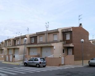 Exterior view of Single-family semi-detached for sale in Banyeres del Penedès